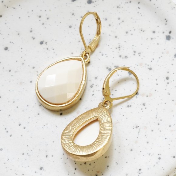 Joan Rivers Gold Leverback Earrings - Picture 2 of 4